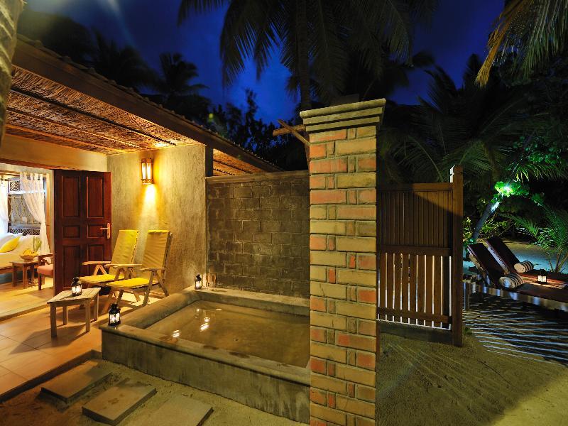 Fun Island Resort & Spa Guraidhoo  Extérieur photo