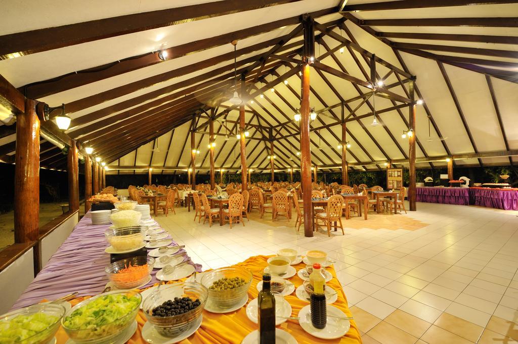 Fun Island Resort & Spa Guraidhoo  Extérieur photo