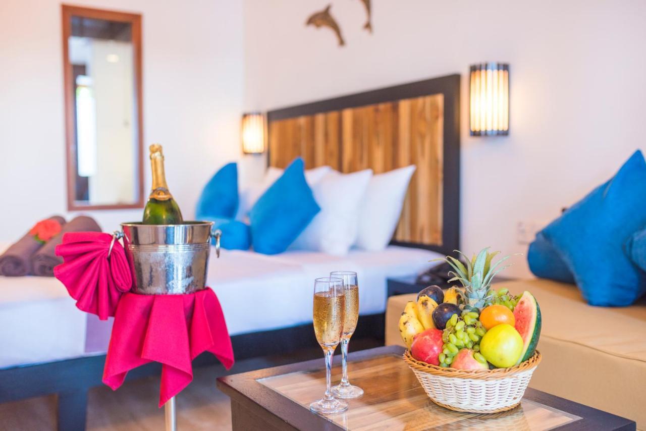 Fun Island Resort & Spa Guraidhoo  Extérieur photo