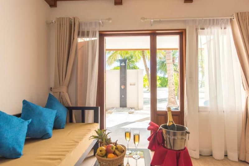Fun Island Resort & Spa Guraidhoo  Extérieur photo